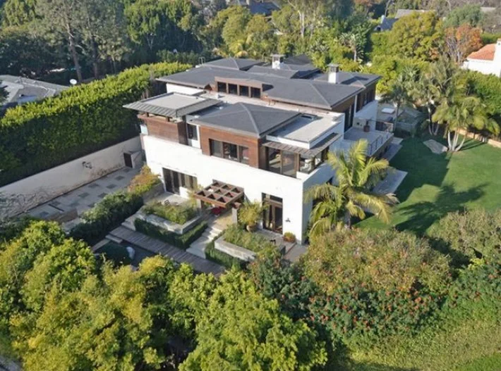10. Matt Damon’s Pacific Palisades Mansion